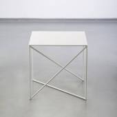 Table d'appoint DOT / L. 40 ou 70 cm / Blanc