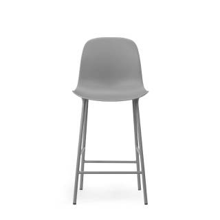 Chaise de bar FORM / Gris / 2 dimensions / Piétement métal / Normann Copenhagen