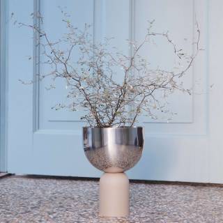 Vase TORUS / ø 17 ou 22 cm / Fer / Argent - Taupe / AYTM
