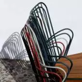 Chaise outdoor avec accoudoirs PAON / H. assise 46 cm / Métal Bambou / Houe