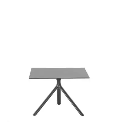 Table basse carrée MIURA / H. 50 cm / Métal / Noir / Plank