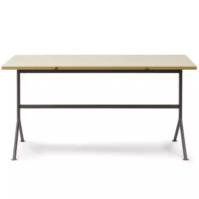 Table de bureau KIP / Piétement métal noir / Plateau en bois de pin / Normann Copenhagen