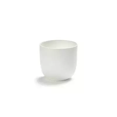 Tasse à thé BASE / Porcelaine Blanche mat / Serax