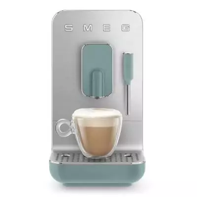 Machine à café automatique SMEG / Buse vapeur et broyeur intégré / Vert émeraude